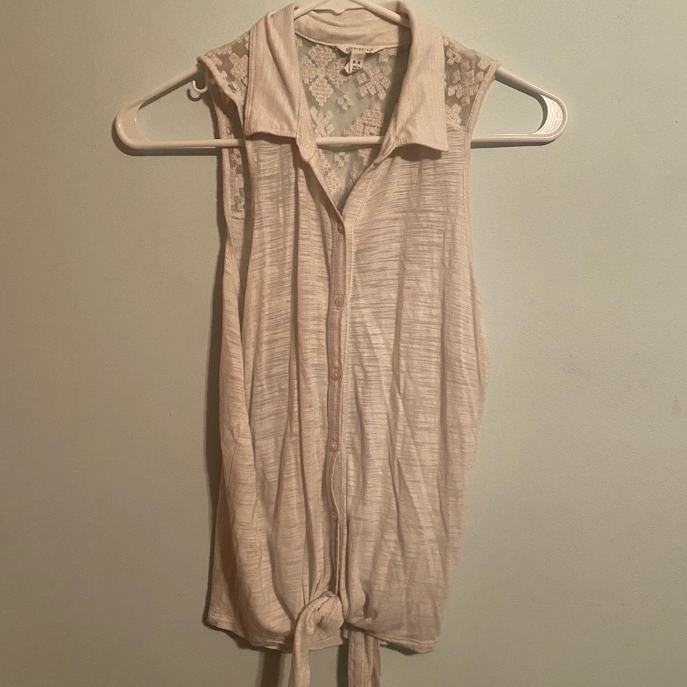 White Aeropostale tank top lace back